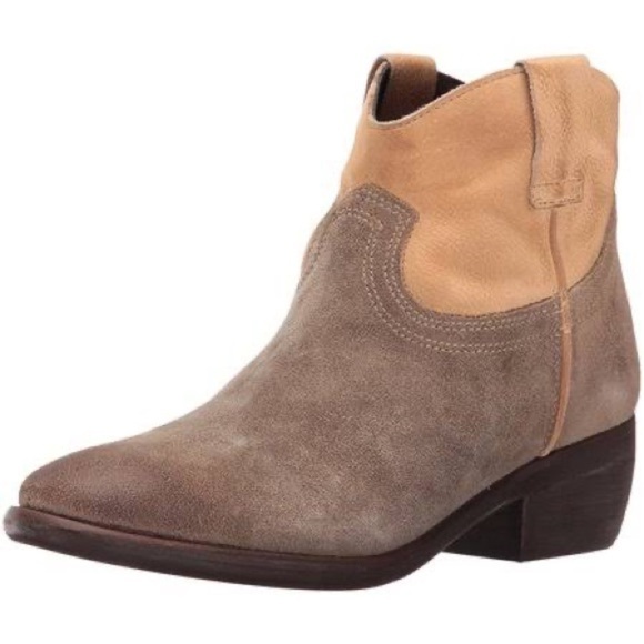 Steve Madden Shoes - Steve Madden Women's Midnite Ankle Bootie